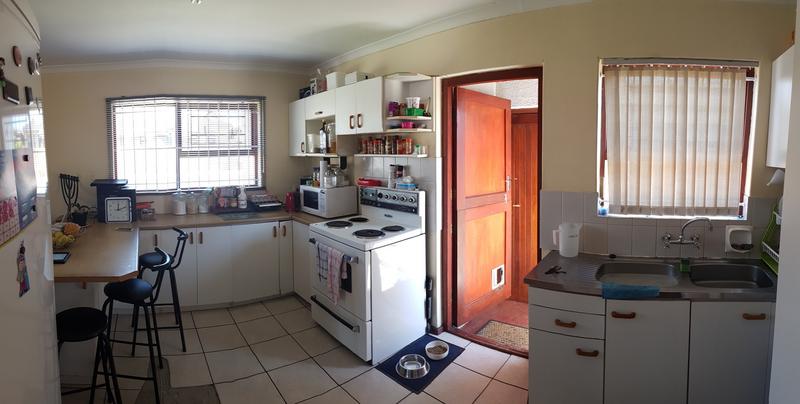 To Let 3 Bedroom Property for Rent in Joubert Park Western Cape
